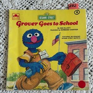 Sesame Street 'Grover Goes to School' Book
